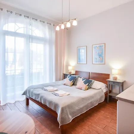Korona Piastow - Apartamenty Na Wyspie - Parking - Taras Swinemünde Exterior foto